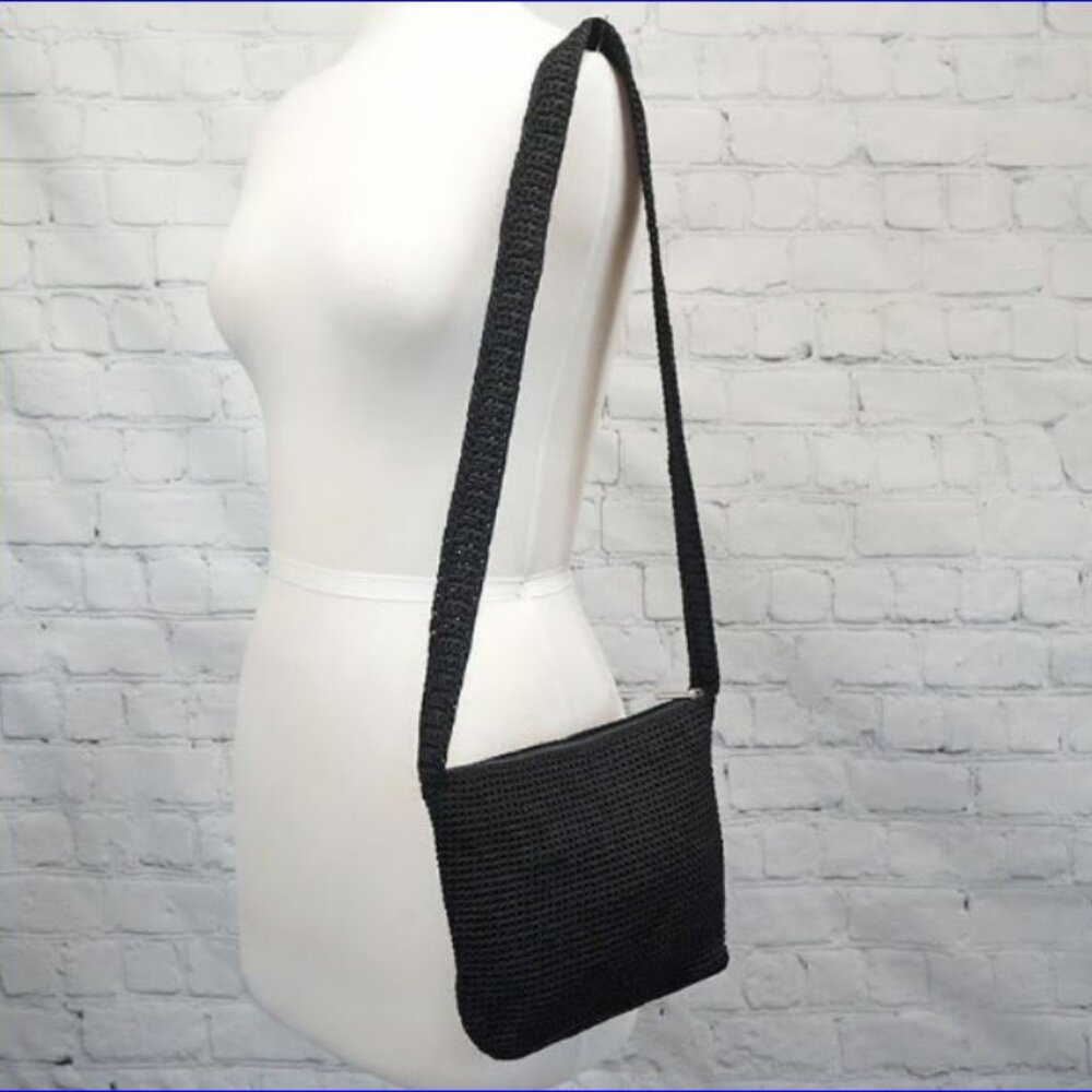 THE SAK Black Woven Crochet Shoulder Bag Purse with Single Carry Strap VTG - Picture 2 of 13